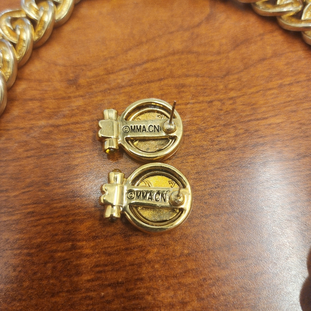 Ciner For MMA Roman Coin Jewelry Set - Picture 4 of 5